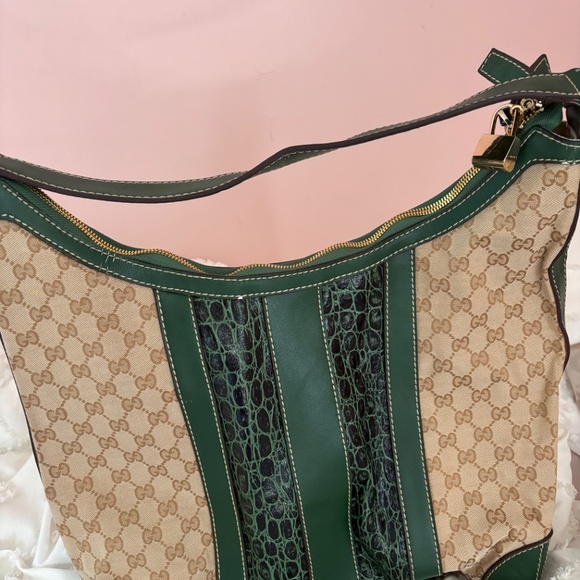 Gucci Beige GG Canvas Green Crocodile Trim Secret Medium Hobo Bag - Picture 4 of 4